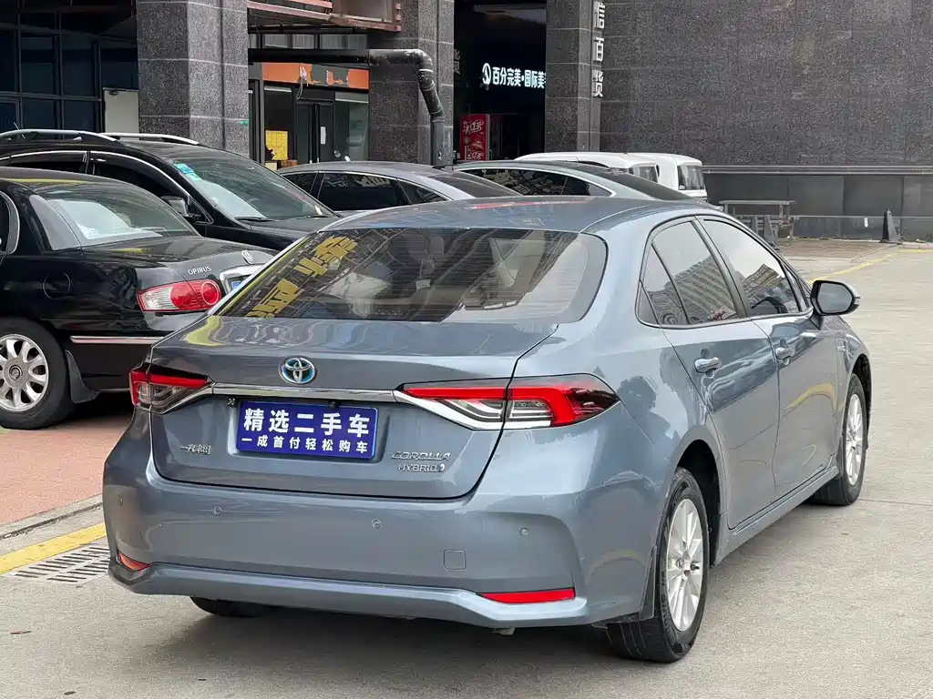 Toyota Corolla — миниатюра 4