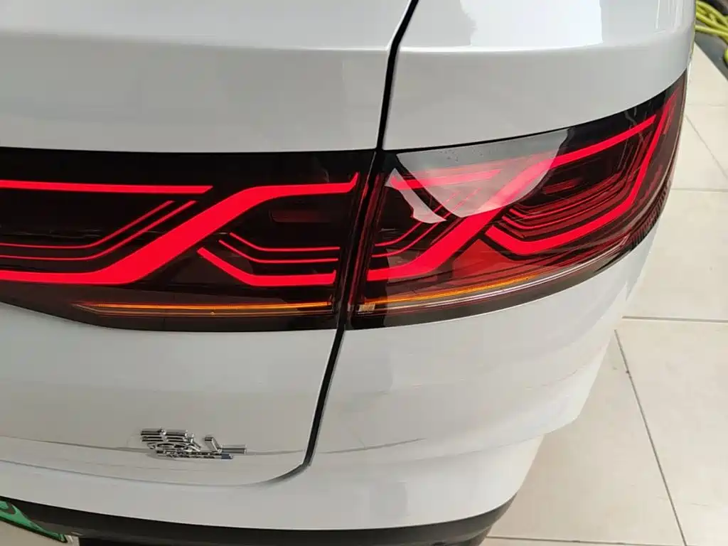 BYD Qin L — миниатюра 8