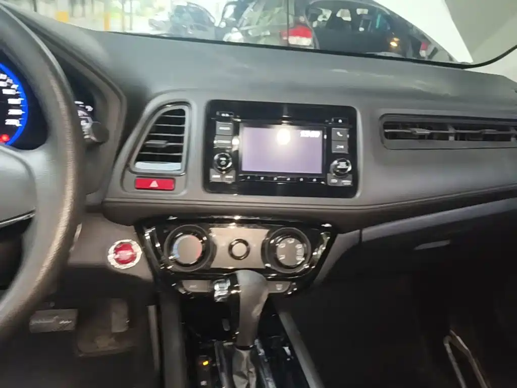 Honda Vezel — миниатюра 13