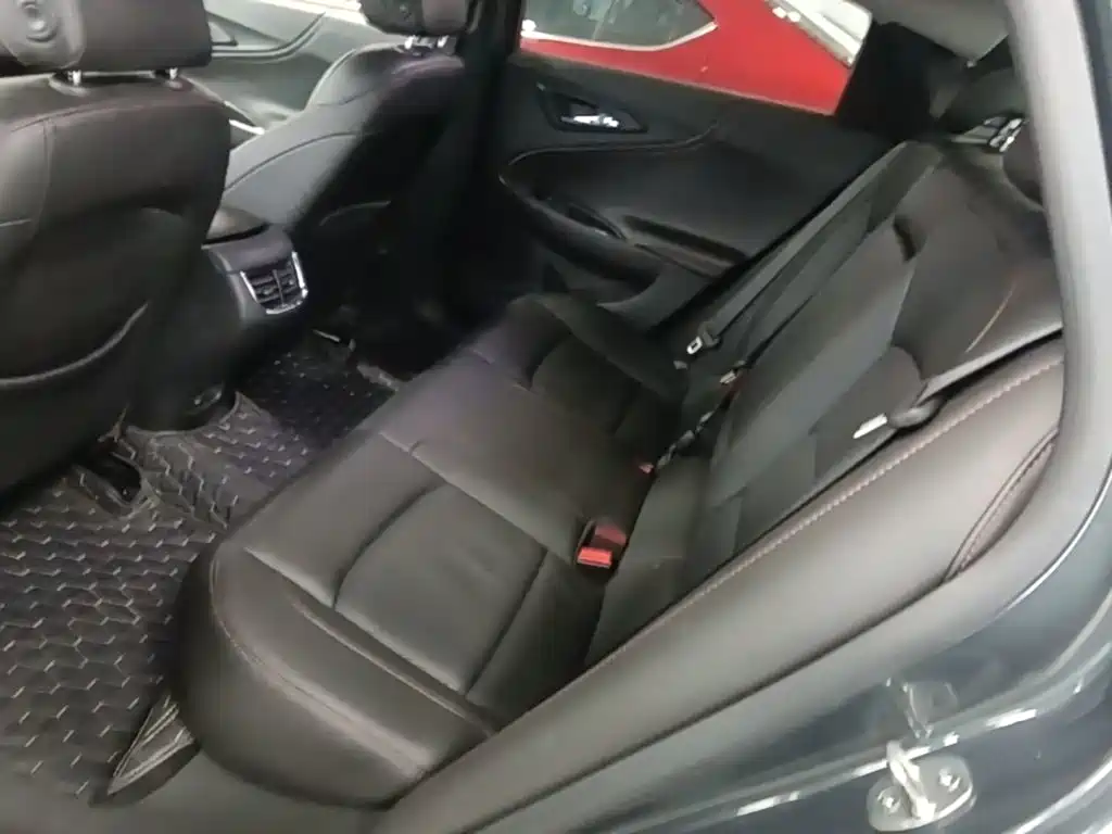 Chevrolet Malibu XL — миниатюра 17