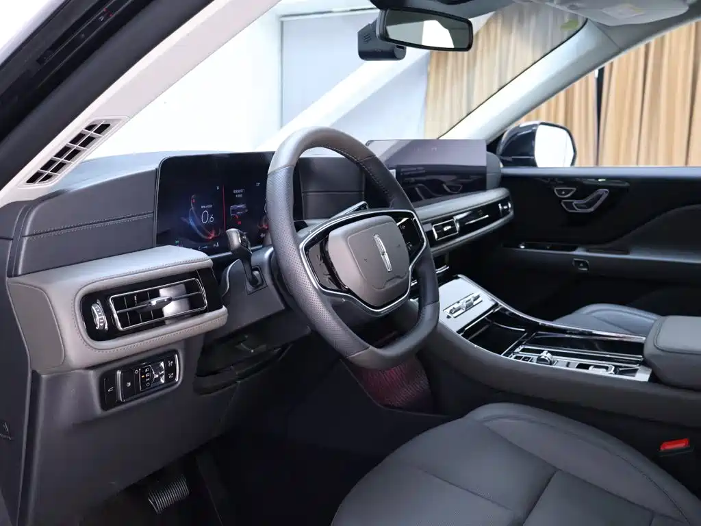 Lincoln Aviator — фотографии объявления, Фото 12