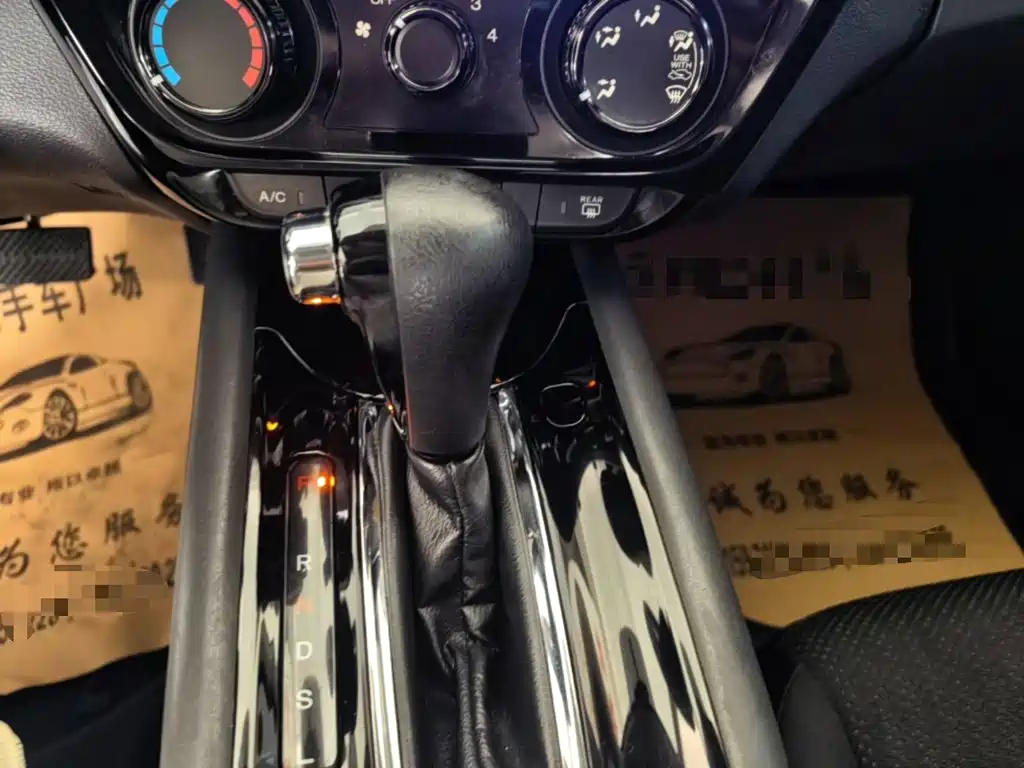 Honda Vezel — миниатюра 14