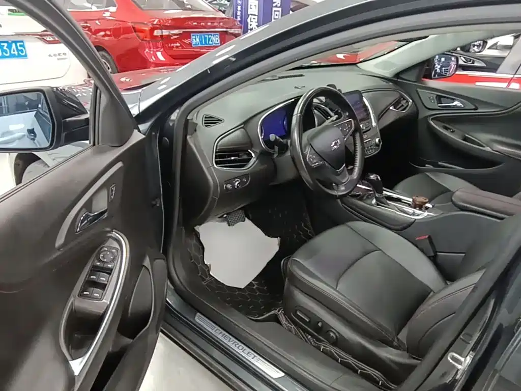 Chevrolet Malibu XL — миниатюра 16