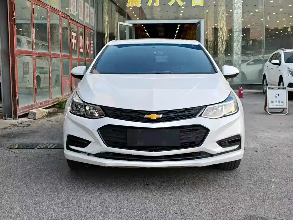 Chevrolet Cruze — миниатюра 9