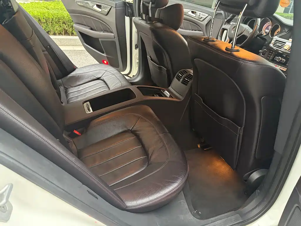 Mercedes-Benz CLS — миниатюра 14