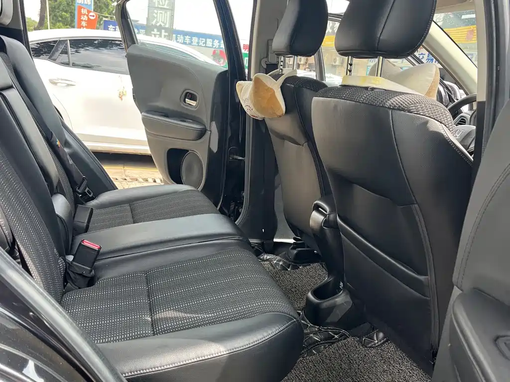 Honda Vezel — миниатюра 13