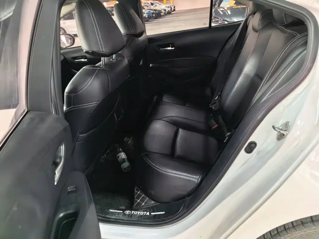 Toyota Corolla — миниатюра 17