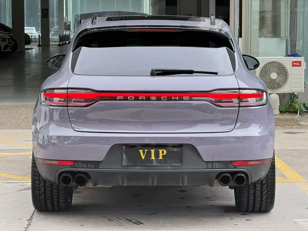 Porsche Macan — миниатюра 8