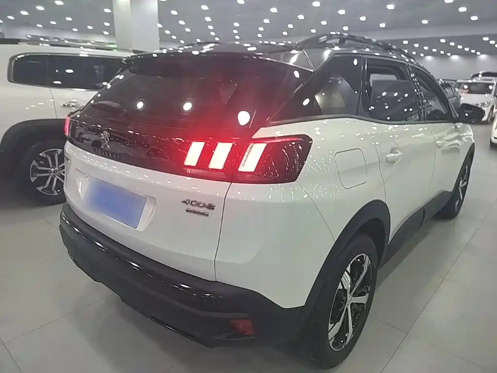 Peugeot 4008 — миниатюра 7