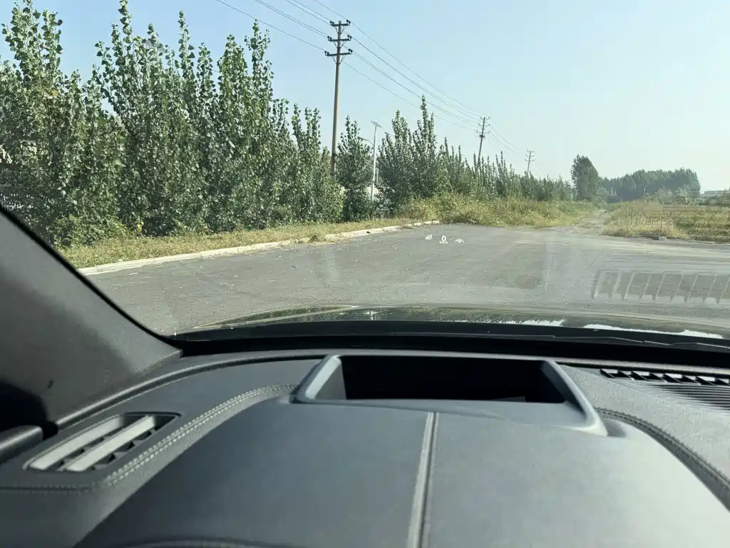 BYD Tang New Energy — миниатюра 5