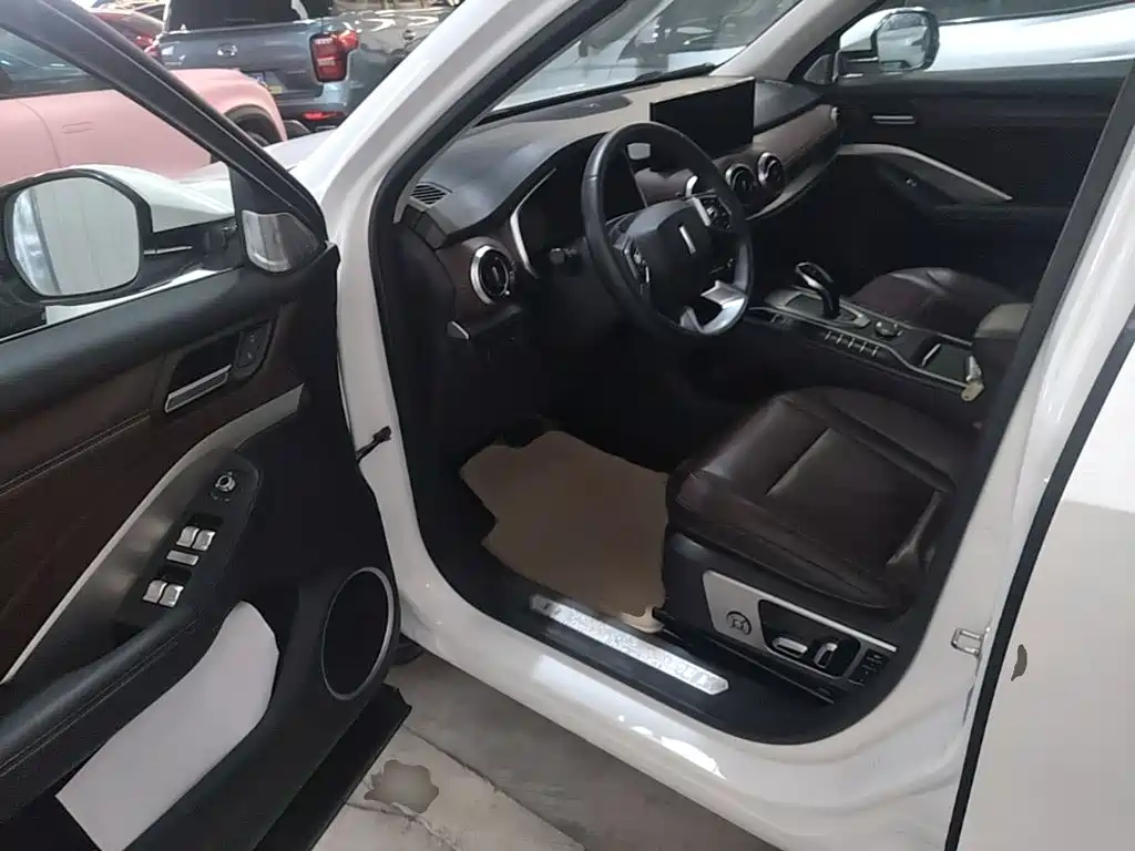 Wey Wey VV6 — миниатюра 16