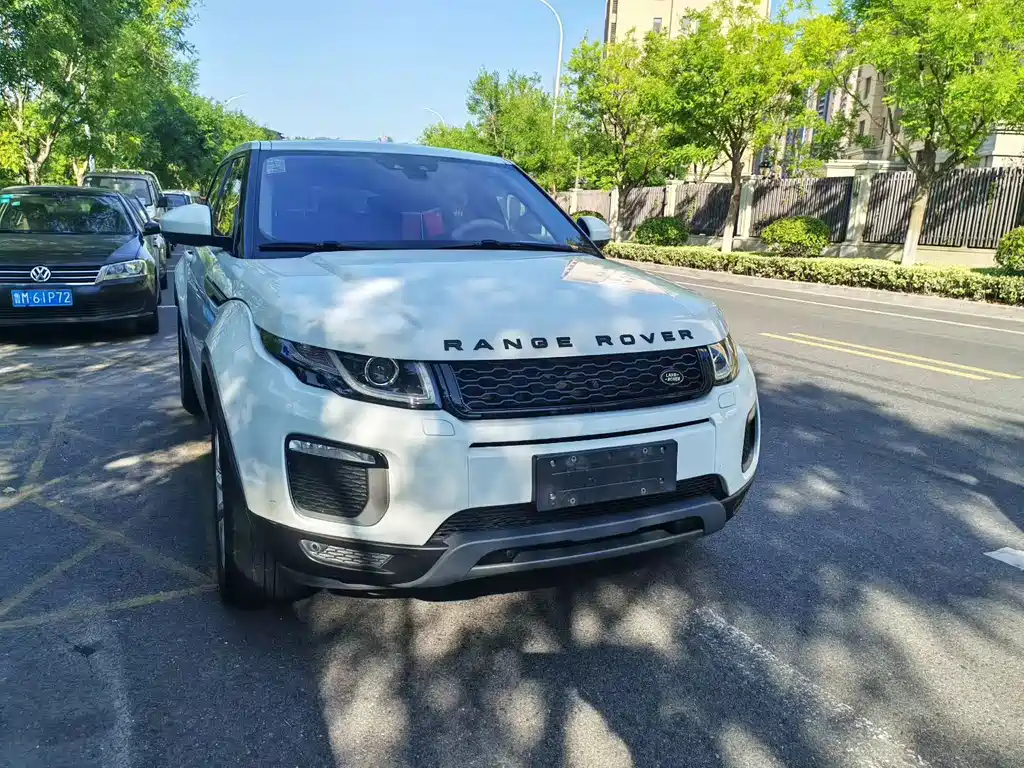 Land Rover Evoque — миниатюра 2