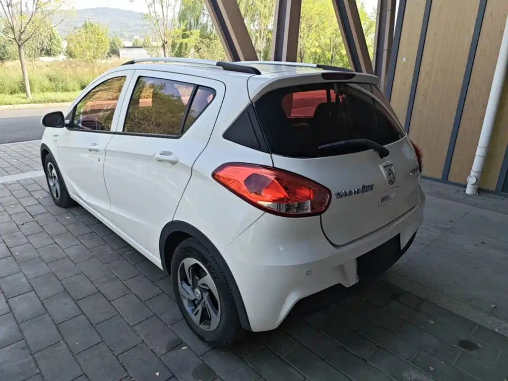 Baojun 310 — миниатюра 5