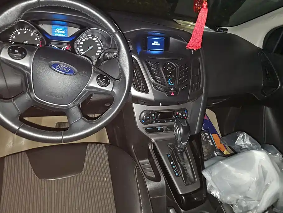 Ford Focus — миниатюра 12