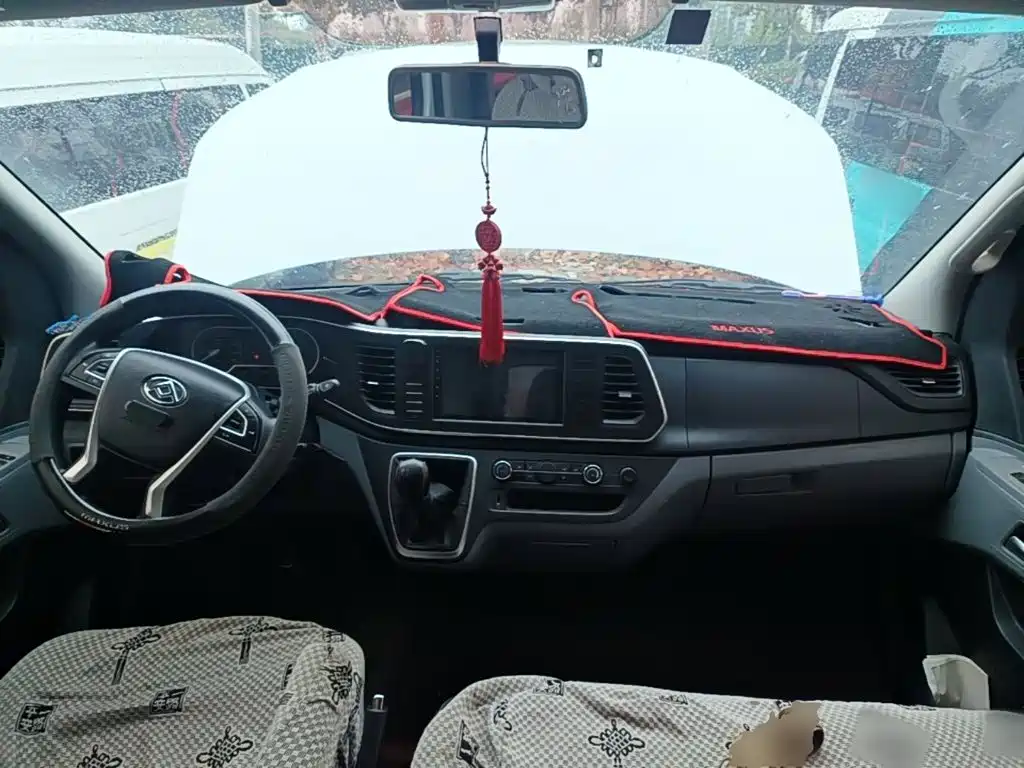 MAXUS V80 — миниатюра 10