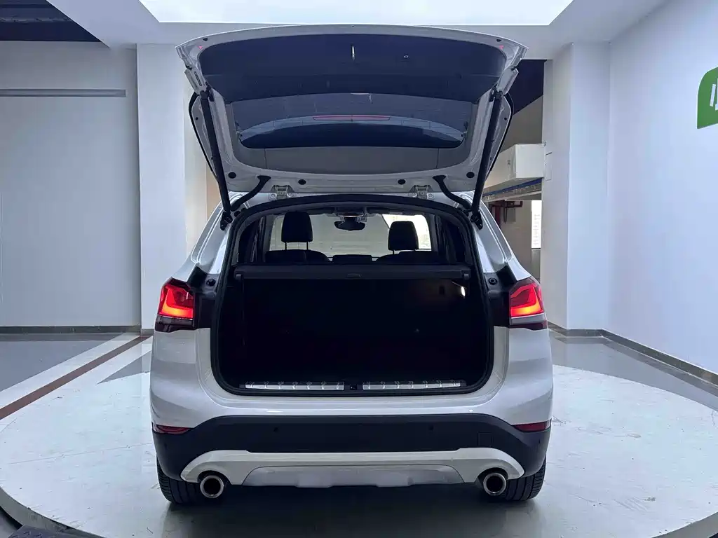BMW X1 — миниатюра 21