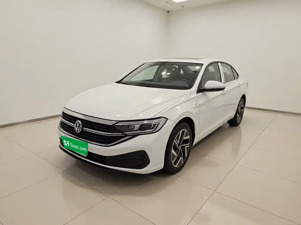 Volkswagen Sagitar 2026 3000 300TSI DSG