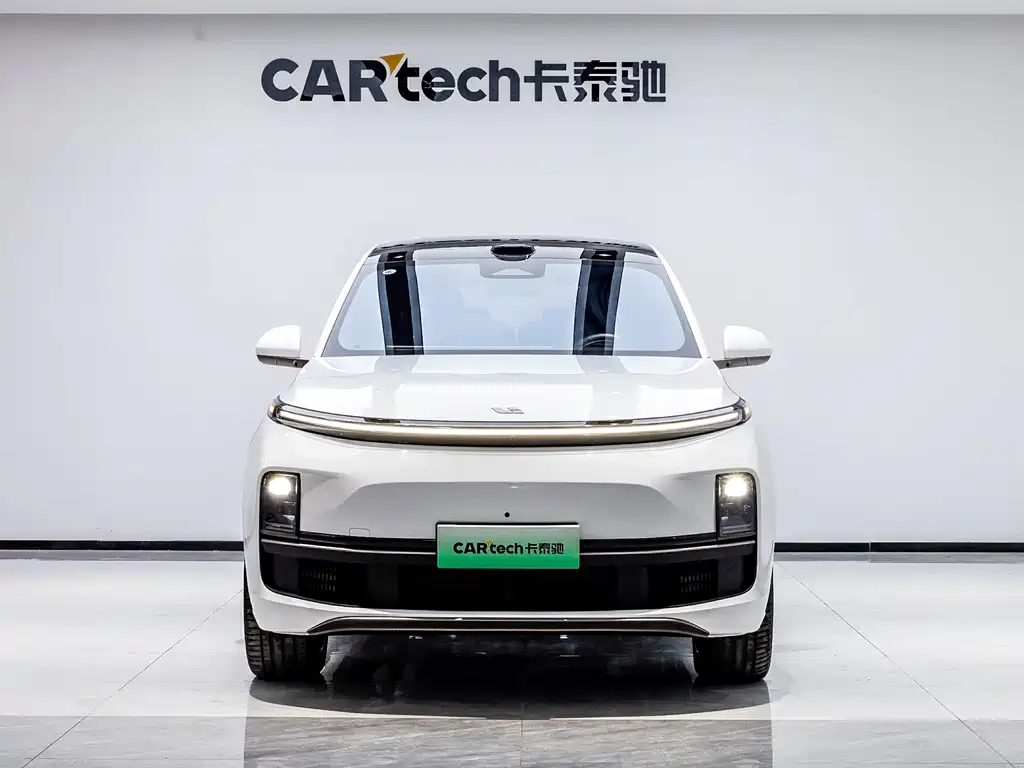 Li Auto Li L9 2025