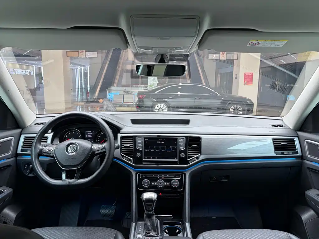 Volkswagen Teramont — миниатюра 7