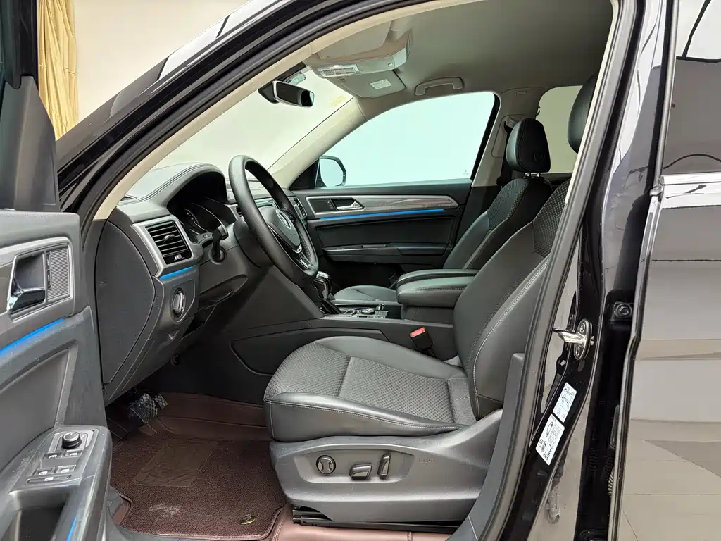 Volkswagen Teramont — миниатюра 9