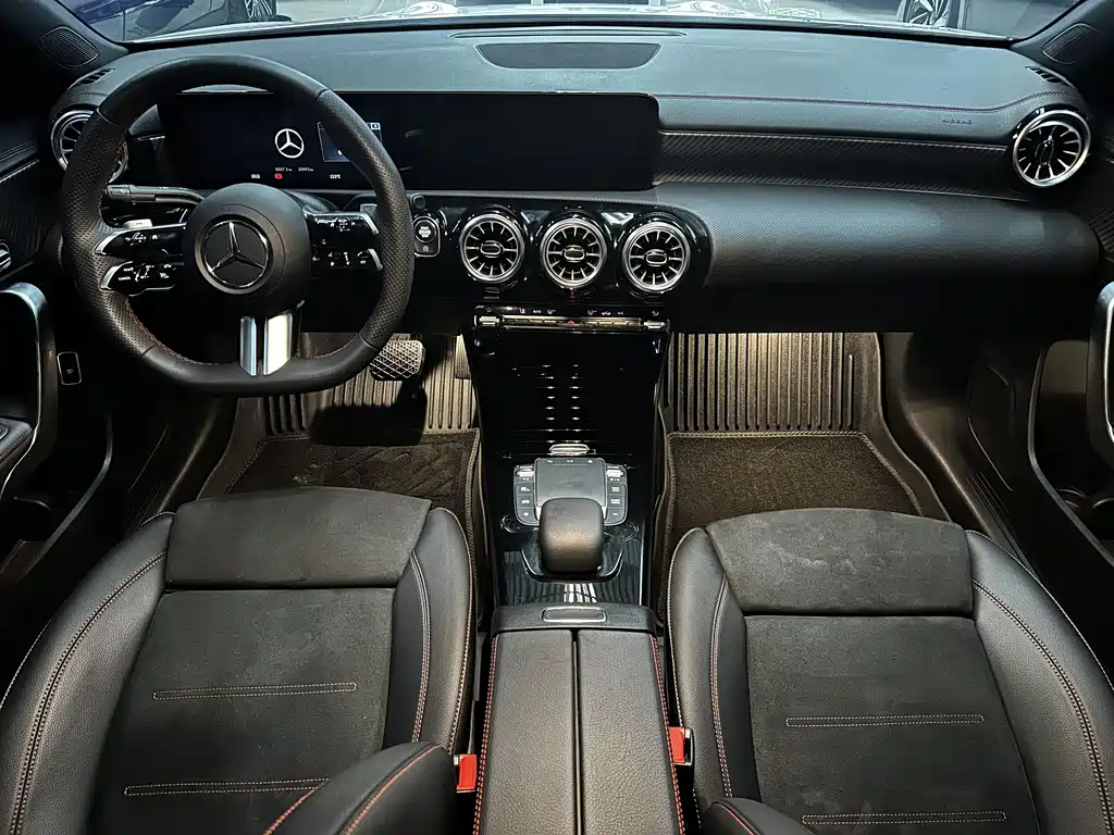 MERCEDES-BENZ A CLASS