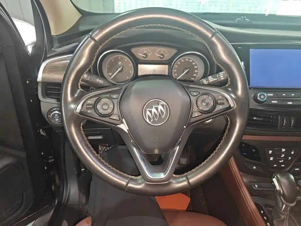 Buick Envision Plus — миниатюра 11