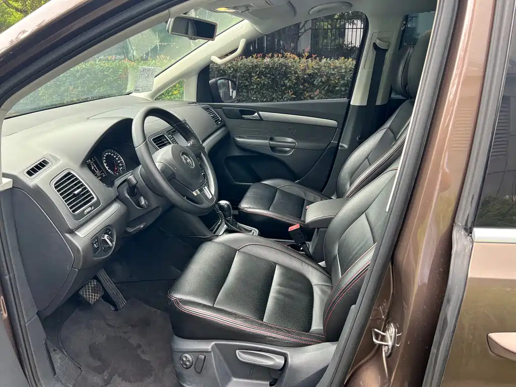 Volkswagen Sharan — миниатюра 9