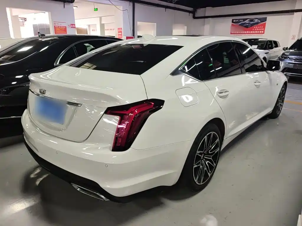 Cadillac CT5 — миниатюра 7