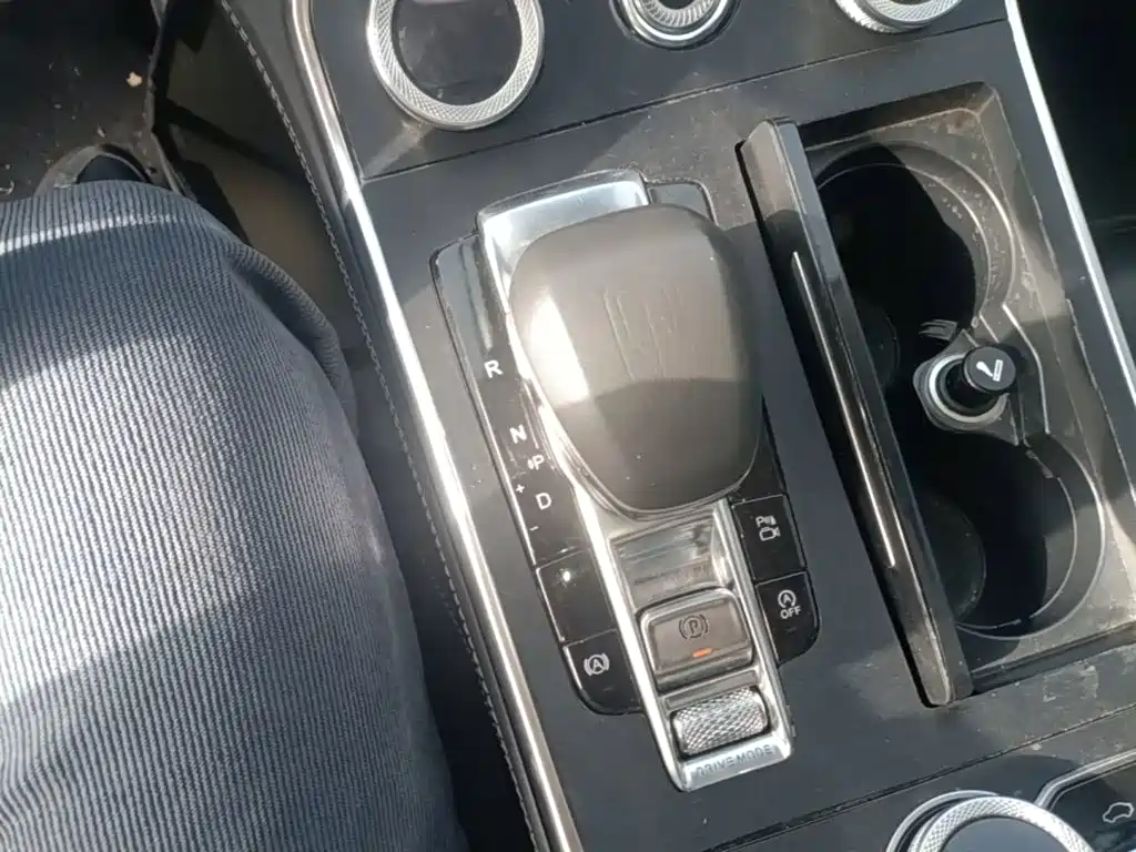 Hongqi Hongqi H9 — миниатюра 14