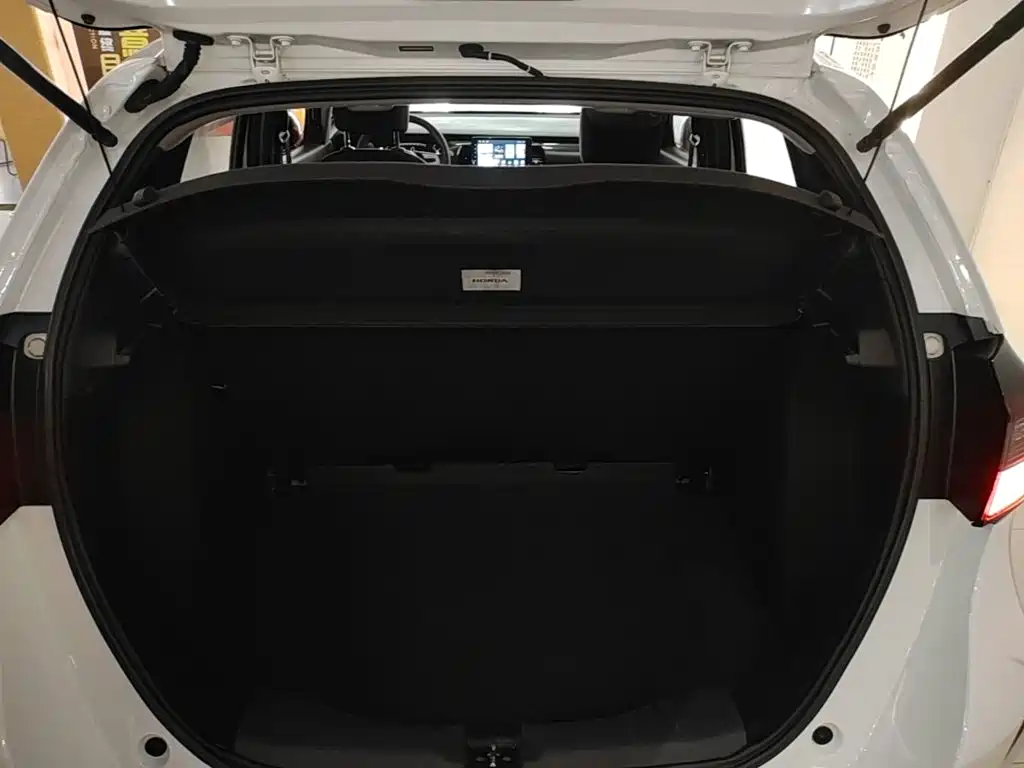 Honda Fit — миниатюра 19