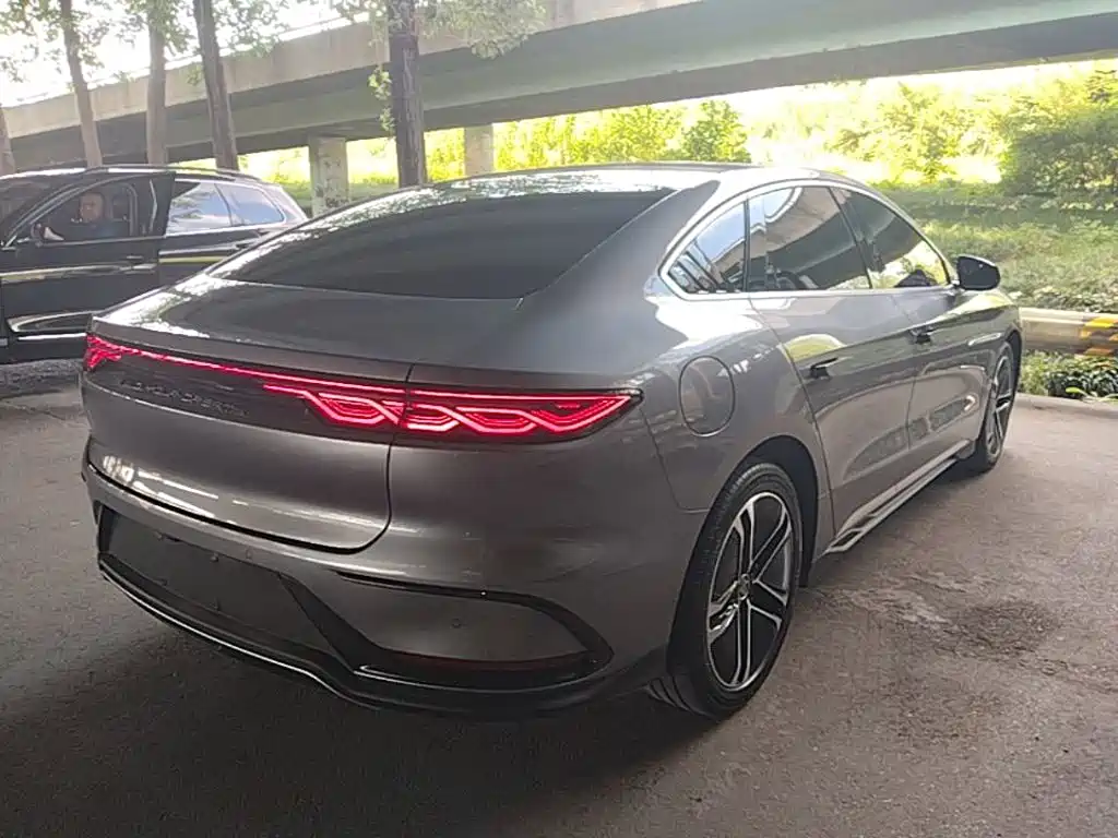 BYD Han — миниатюра 5