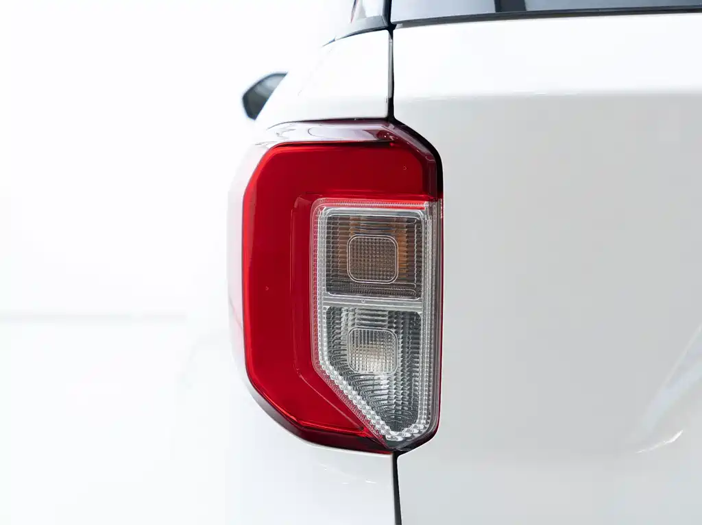 Ford Explorer — миниатюра 36