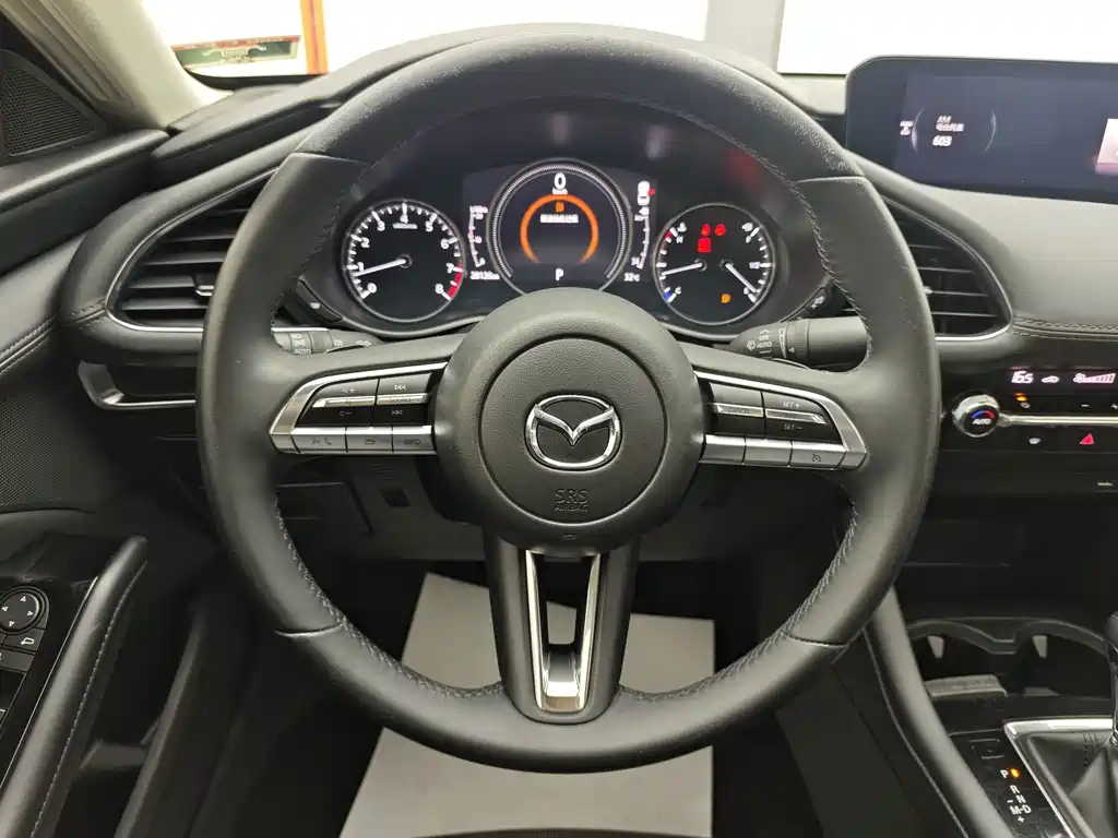 Mazda 3 Axela — миниатюра 24