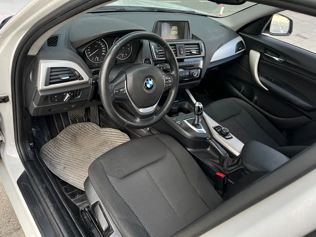 BMW 1 Series (Import) — миниатюра 13