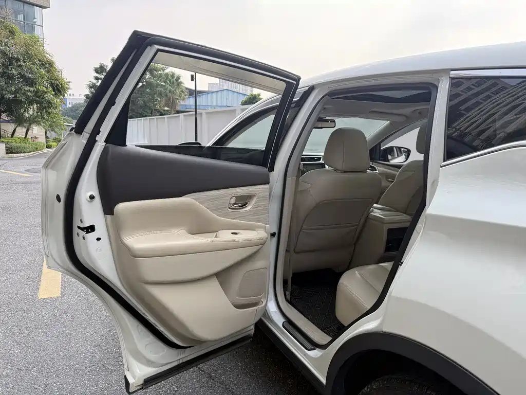 Nissan Murano — миниатюра 12