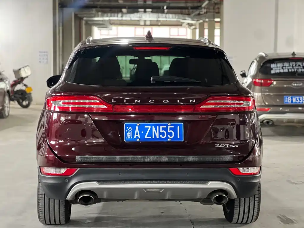 Lincoln MKC — миниатюра 9