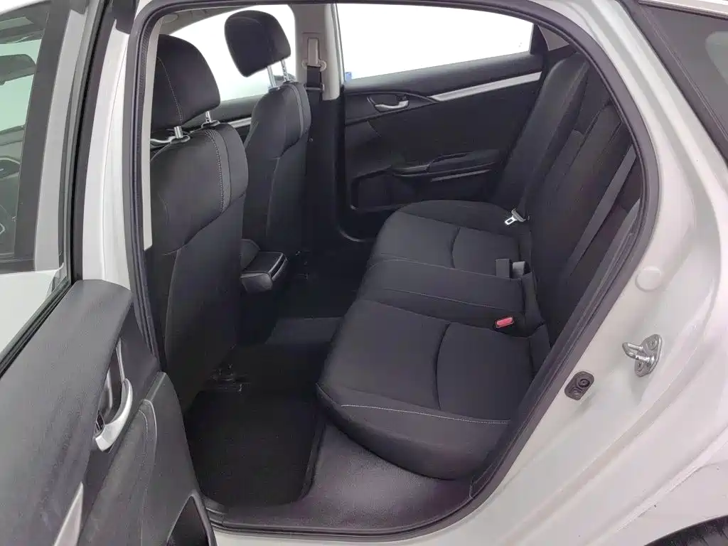 Honda Civic — миниатюра 15