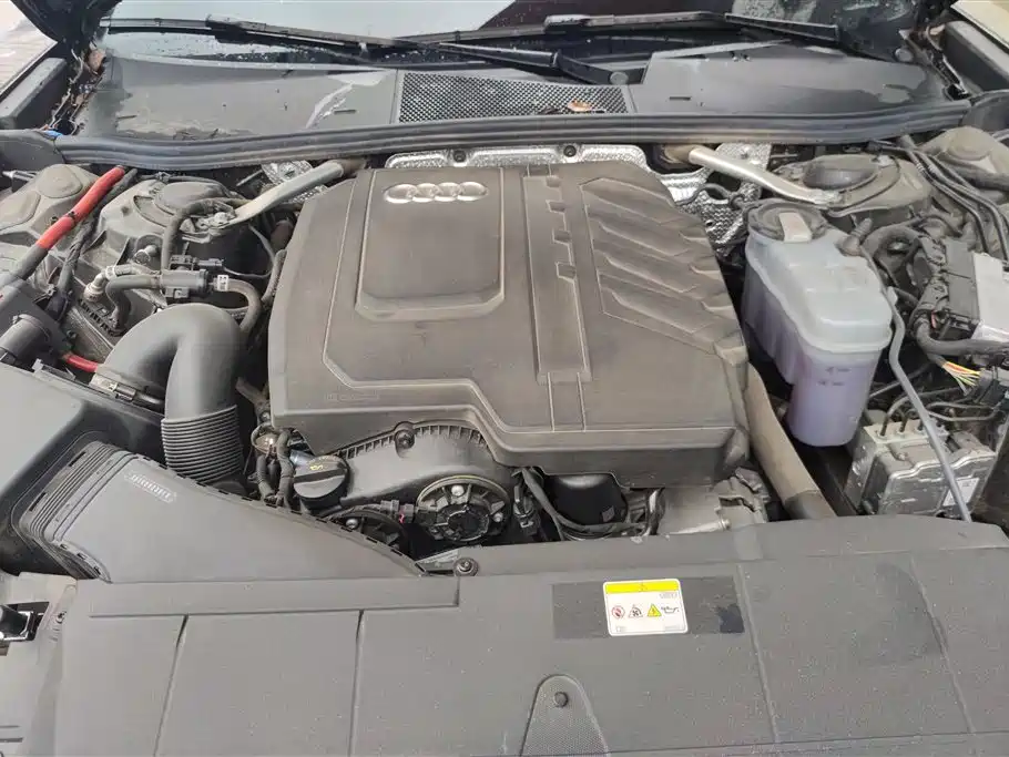 Audi A6L 2025 45 TFSI
