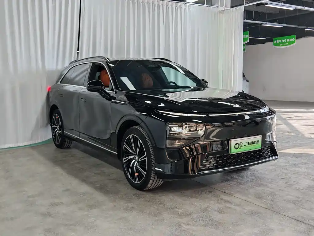 XPeng G9 — миниатюра 3
