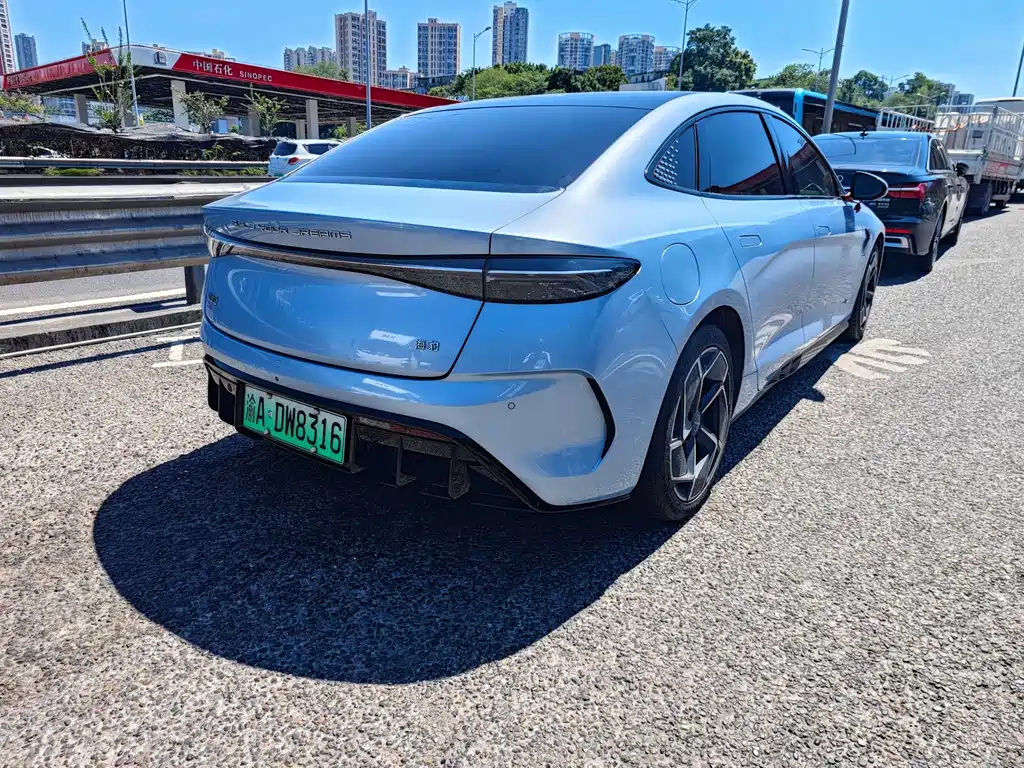 BYD Seal — миниатюра 9