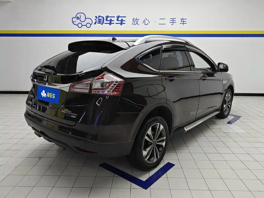 Luxgen U6 — миниатюра 3