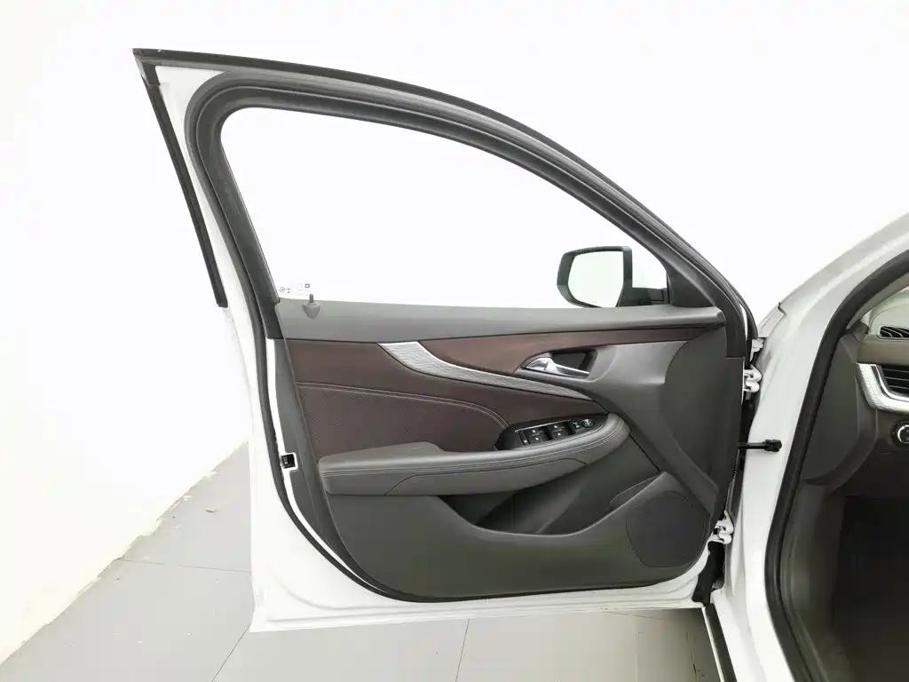 Chevrolet Malibu — миниатюра 8