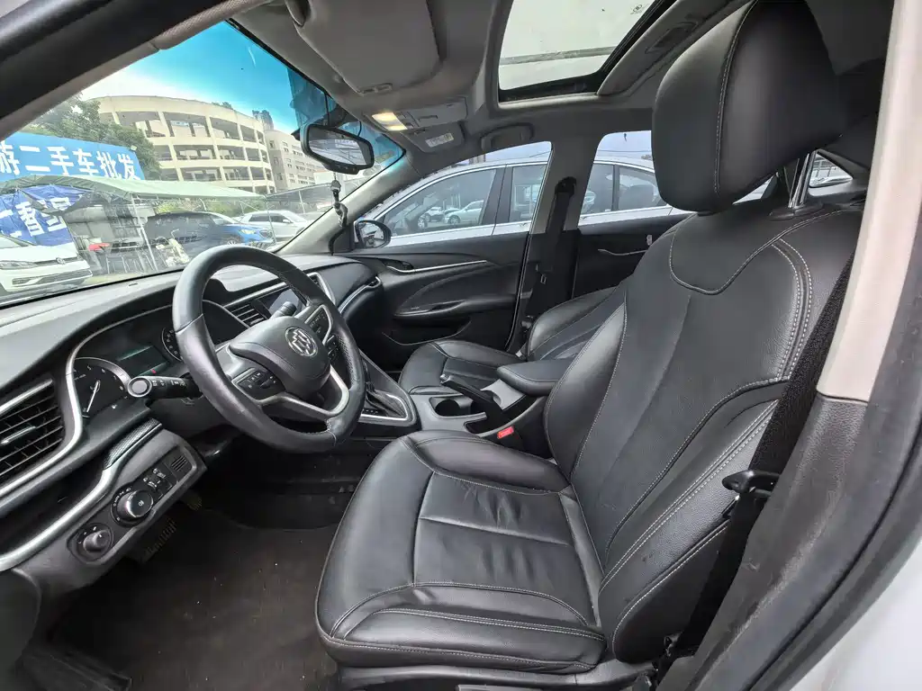 Buick Excelle — миниатюра 7