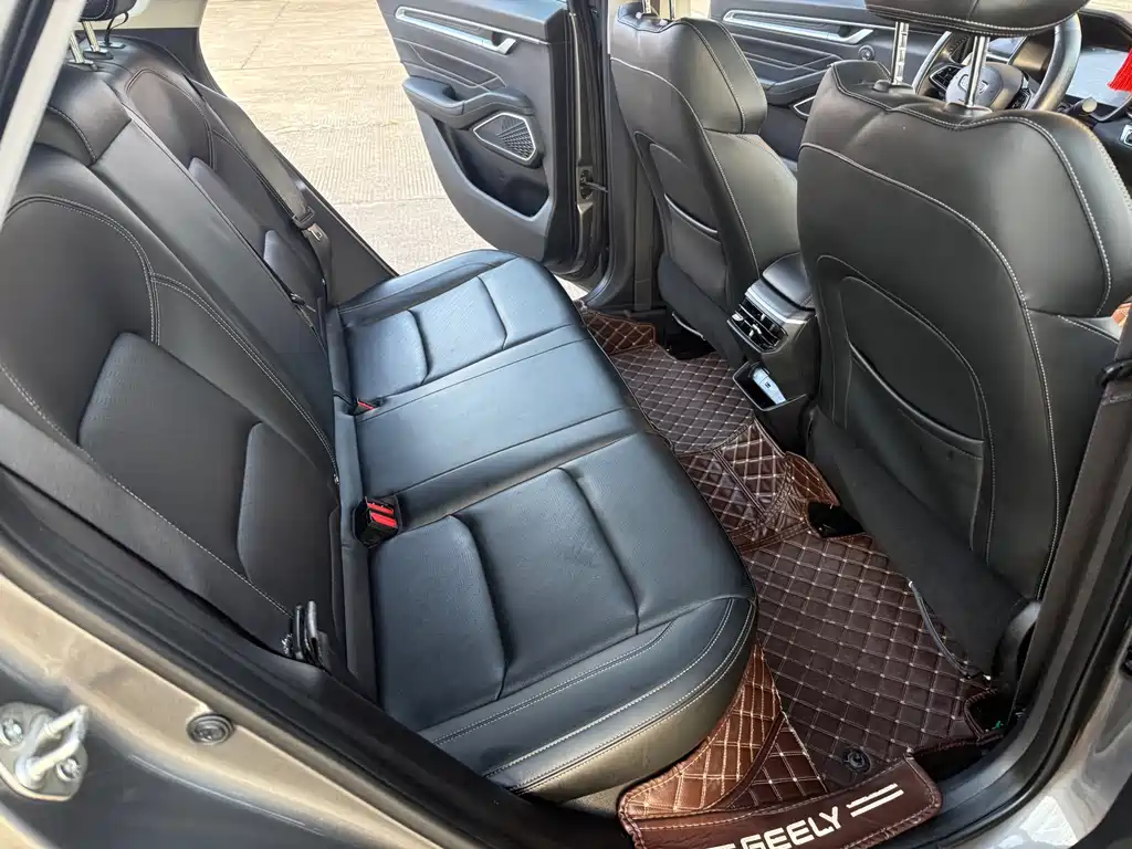 Geely Emgrand — миниатюра 17