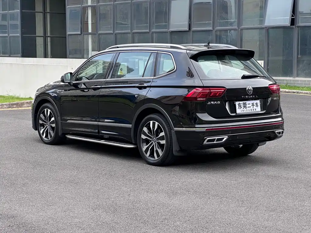 Volkswagen Tiguan L — миниатюра 11