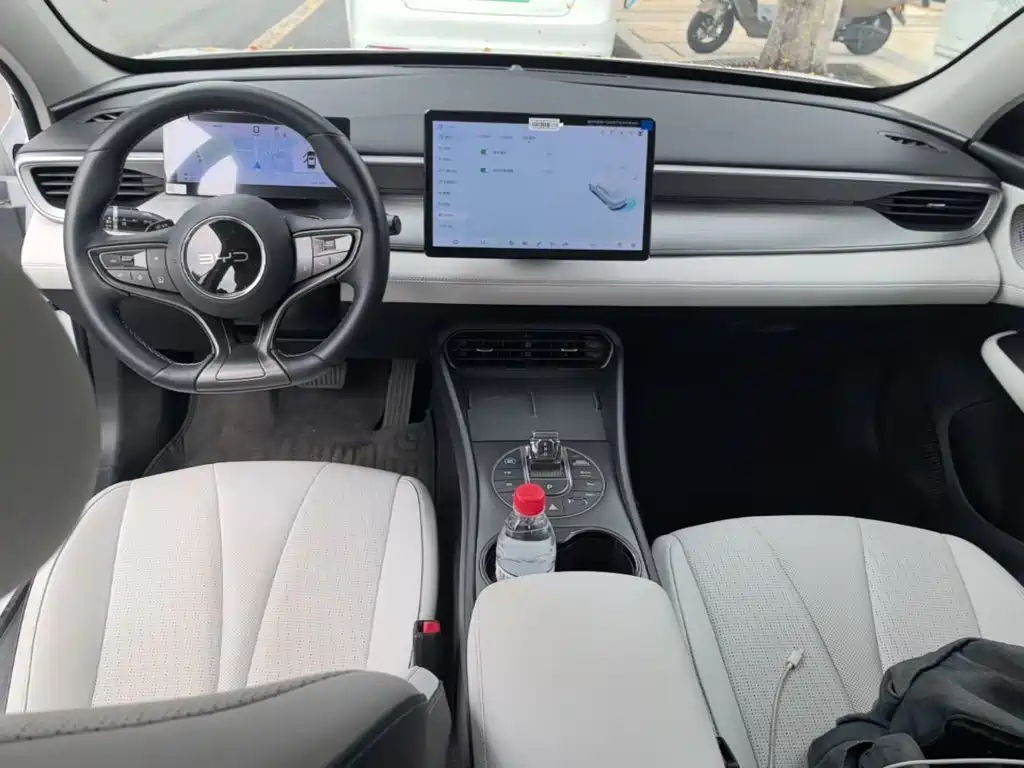BYD Seal 05 DM-i — миниатюра 10
