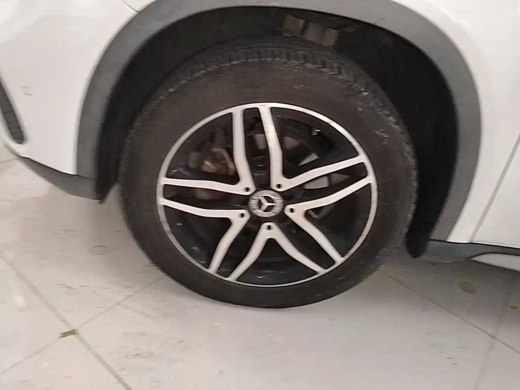 Mercedes-Benz GLA — миниатюра 23