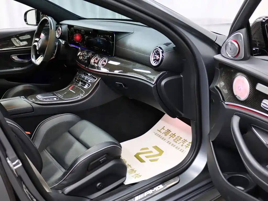 Mercedes-Benz E-Class AMG — миниатюра 22