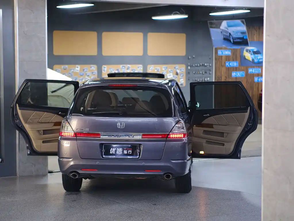 Honda Odyssey — миниатюра 2