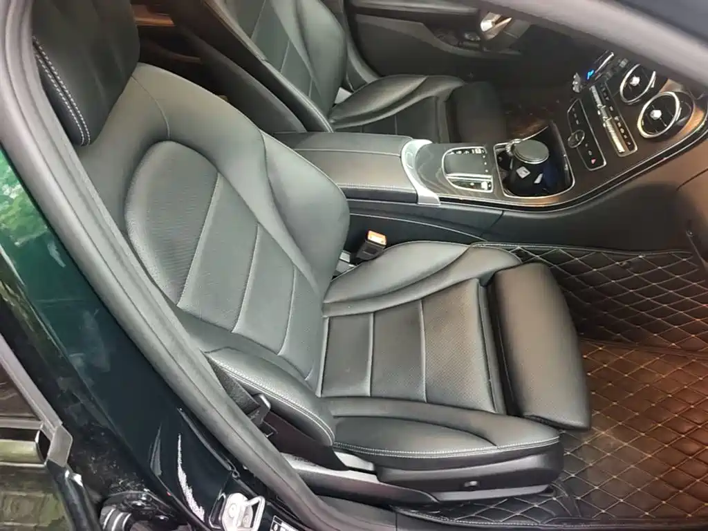 Mercedes-Benz C-Class — миниатюра 25